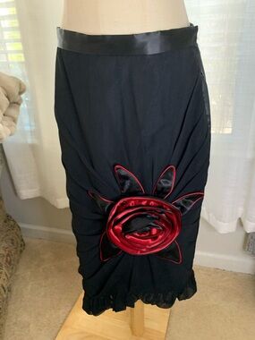 Black Dominique Palacio Black Pencil Skirt with Red Satin Rose Accent Size 12